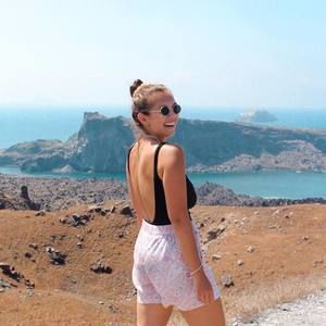 Meet your Posher, Erica